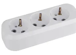 КХ-3е ЭРА Колодка 3 гн. с зазем.